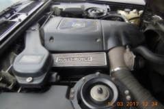1996-Rolls-Royce-Silver-Spur-23